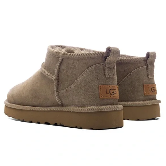 UGG Tan Boots with Plush Lining and Durable Sole - Picture 3 of 5